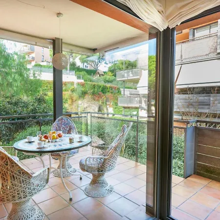 アパート Lloret Garden By Interhome